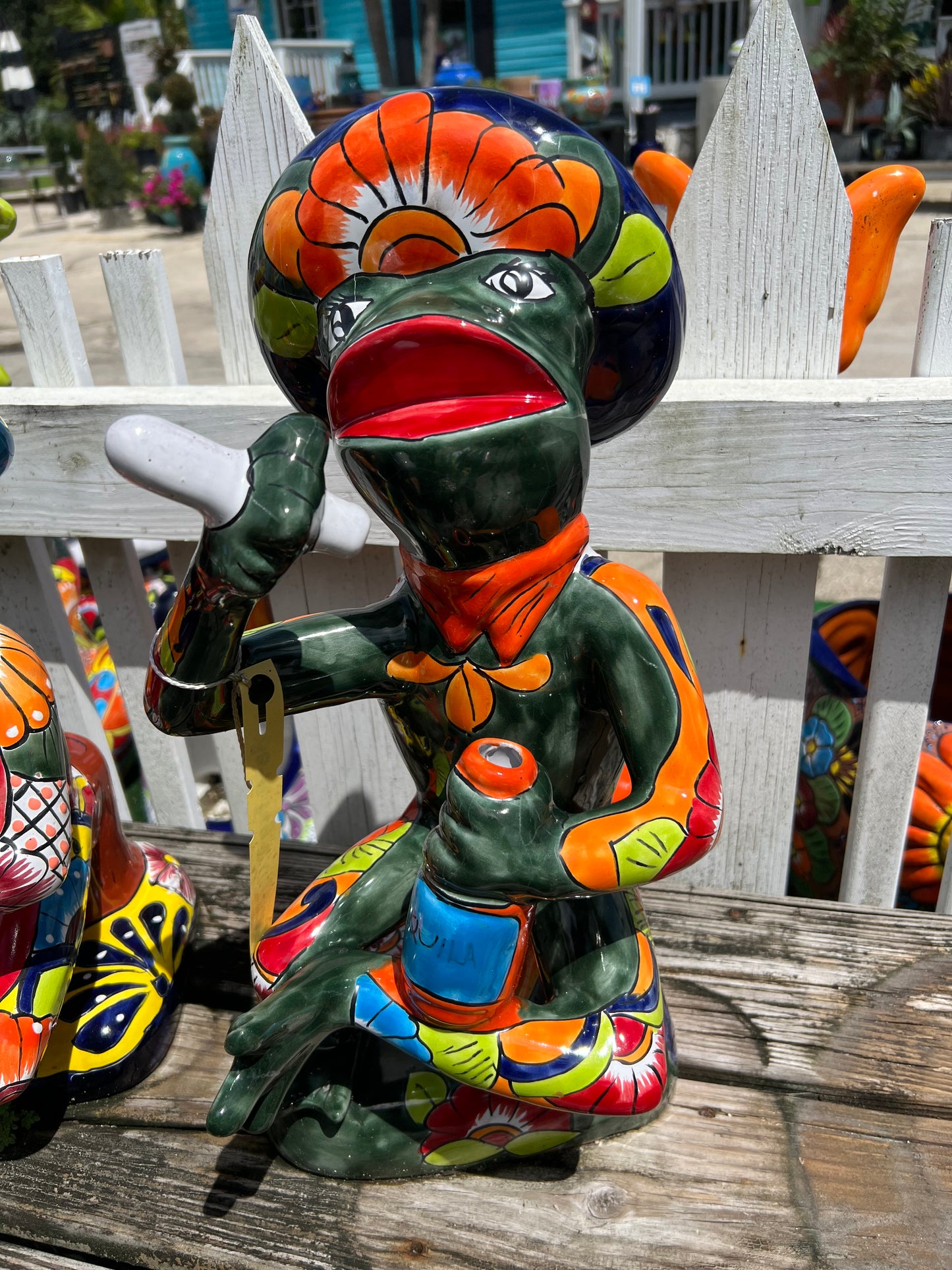 Talavera Frog w/Cigar & Bottle