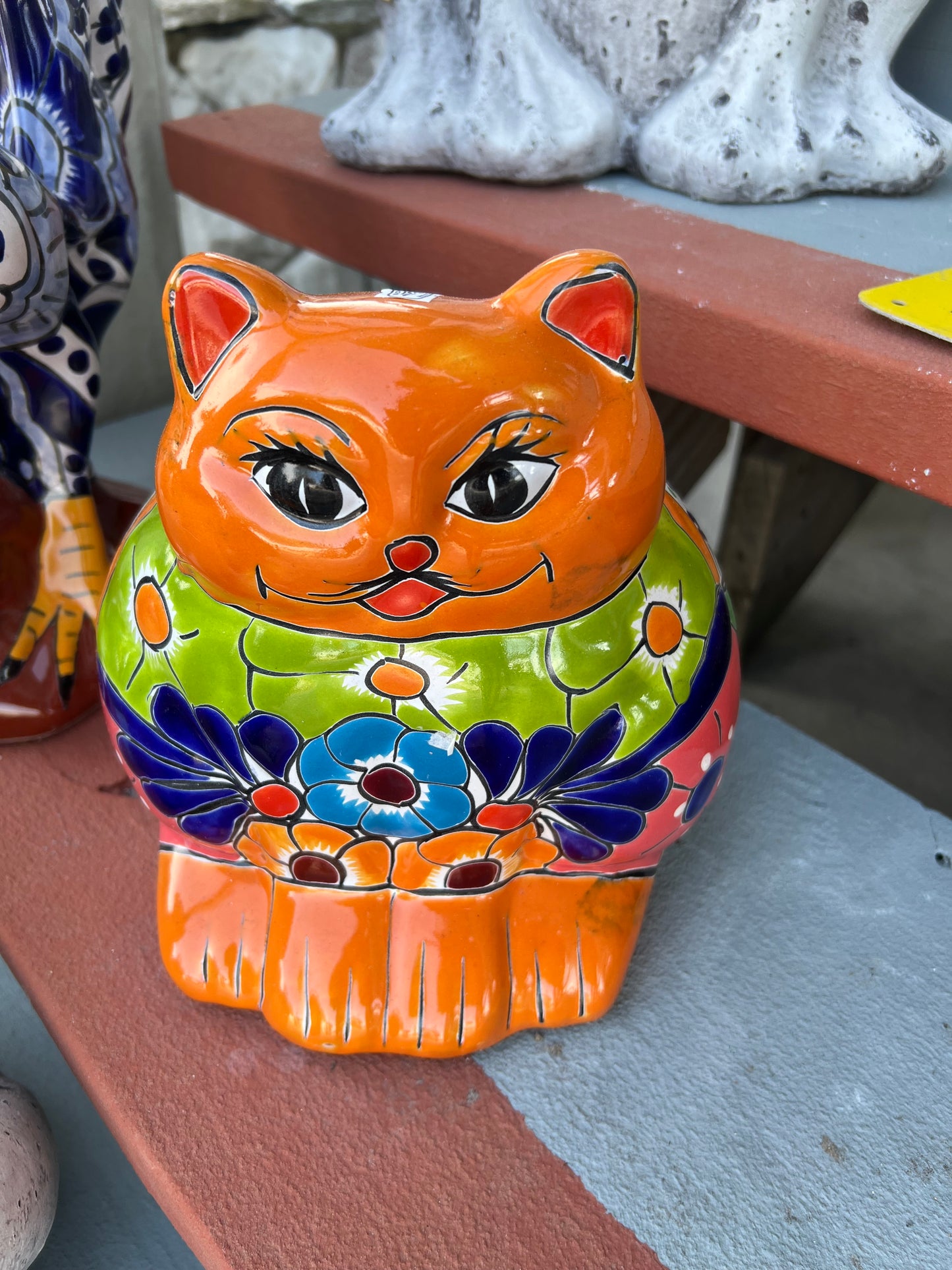 Talavera Cat Pot Sit