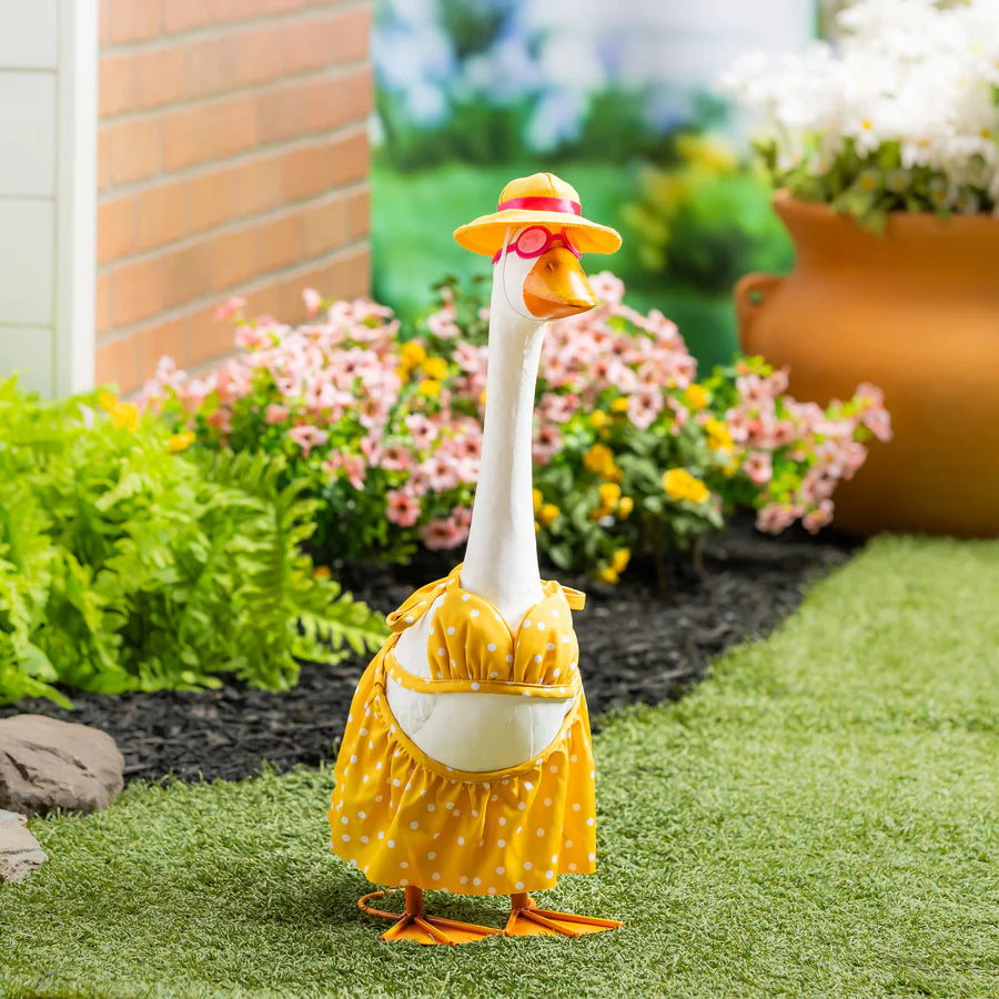 Giddy The Porch Goose