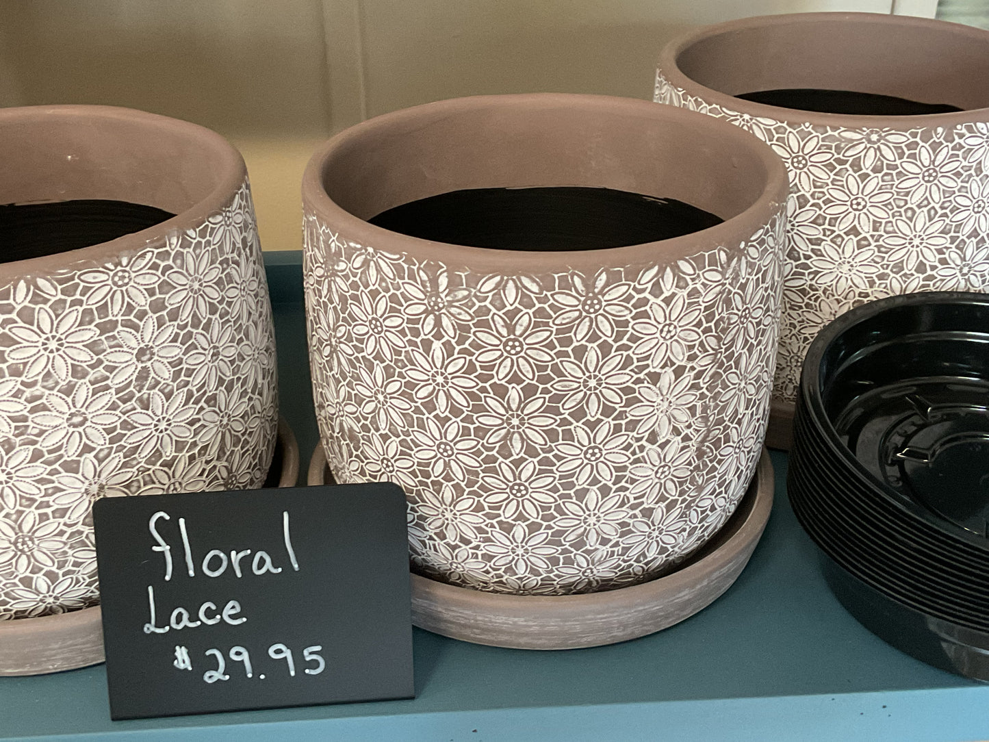 Floral Lace Stamp Planter w/Saucer 7"x 6"