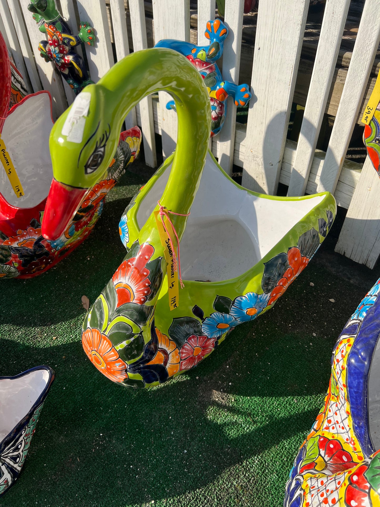 Talavera Swan Planter